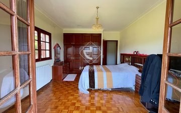 Property slide 19