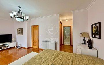 Property slide 27