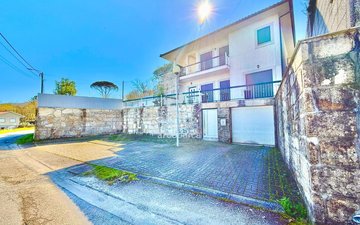 Property slide 4