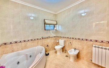 Property slide 33