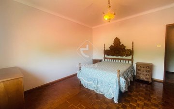 Property slide 22