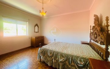 Property slide 21