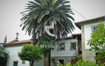 Property slide 32