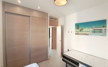 Property slide 24