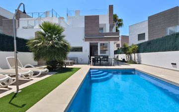 Property slide 32