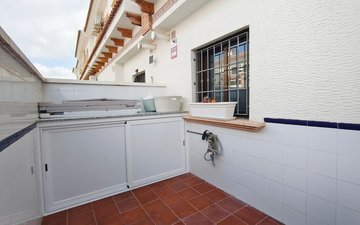 Property slide 25