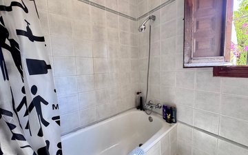 Property slide 17