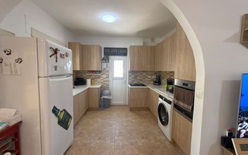 Property slide 24