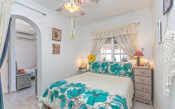 Property slide 10