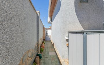Property slide 48