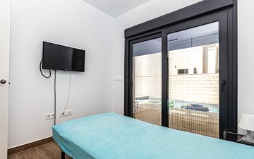 Property slide 22