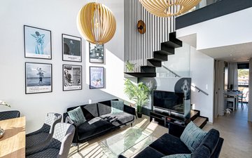 Property slide 10