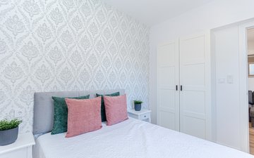 Property slide 18