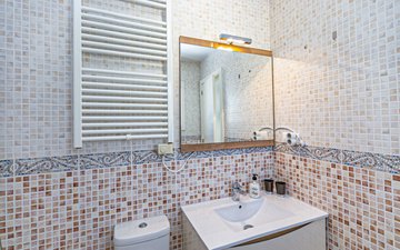 Property slide 35
