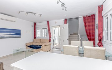 Property slide 15