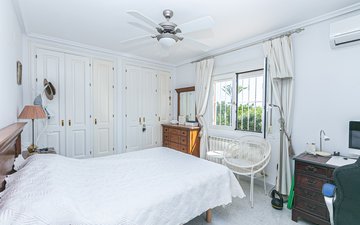 Property slide 48
