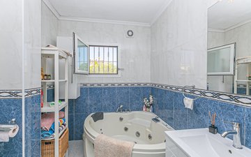 Property slide 46