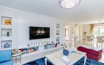 Property slide 19
