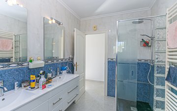 Property slide 47