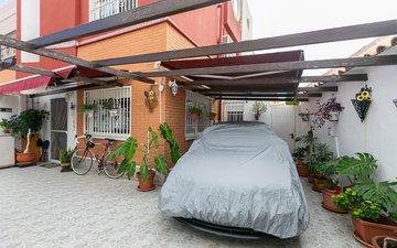 Property slide 44