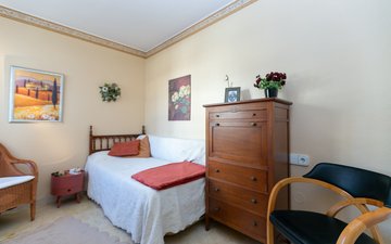 Property slide 23