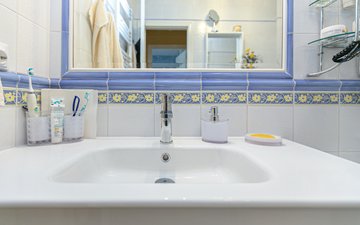 Property slide 31
