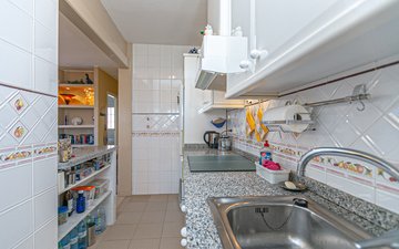 Property slide 38