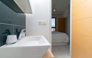 Property slide 20