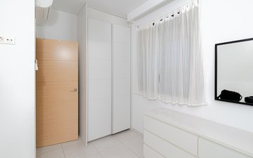 Property slide 27