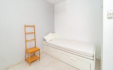 Property slide 24