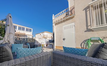 Property slide 40