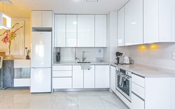 Property slide 40