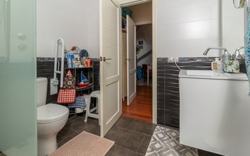 Property slide 33
