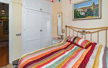 Property slide 22