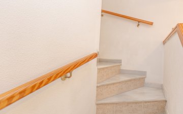 Property slide 32