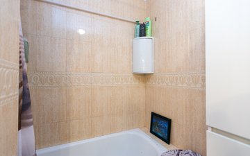 Property slide 25