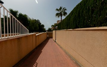 Property slide 46