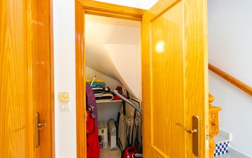 Property slide 22