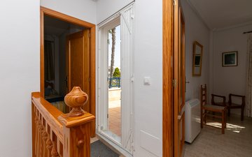 Property slide 40