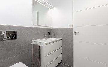 Property slide 35
