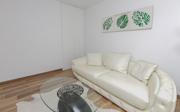 Property slide 20