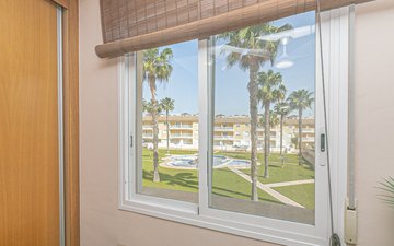 Property slide 48