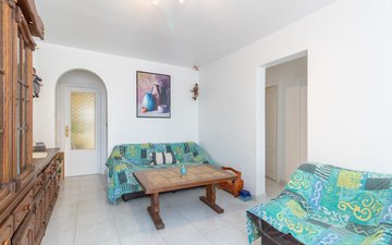 Property slide 6
