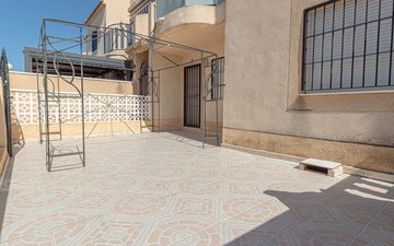 Property slide 21