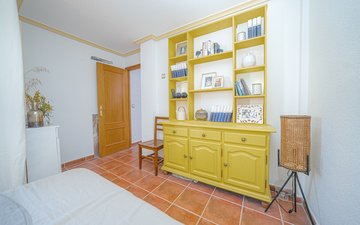 Property slide 21