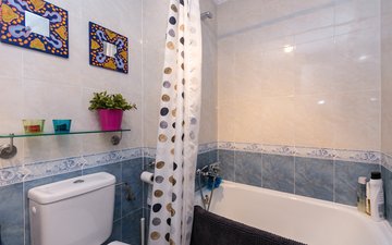 Property slide 25