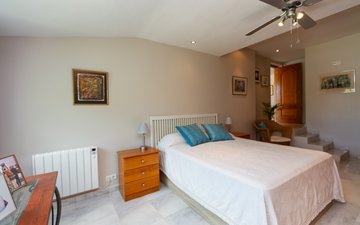Property slide 30