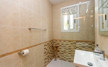 Property slide 46