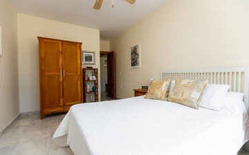 Property slide 42