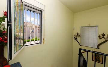 Property slide 36
